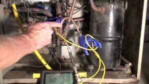 How to Unstick a Reversing Valve on a Heat Pump